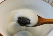 满月饭菜谱大全（满月宴的美味佳肴，让宝宝和亲朋好友尽情享受美食盛宴）