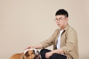 与小狗相伴的美好生活（英斗生活乐趣无穷，装小狗点亮你的世界）